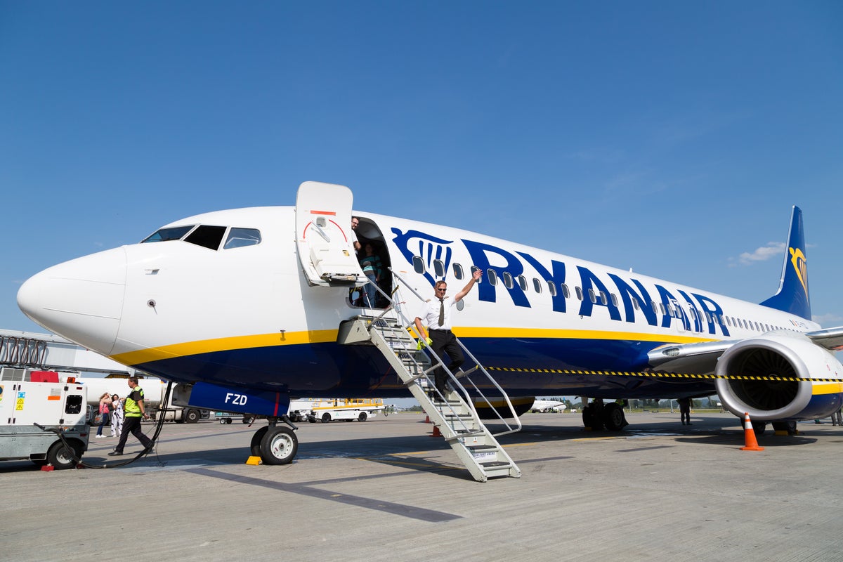 Ryanair снизила прогноз по перевозкам на 2026 год